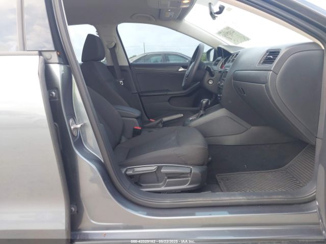 3VW2K7AJ5FM276681 Volkswagen Jetta 2.0l S