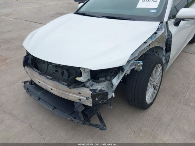 4T1B11HK6JU108839 Toyota CAMRY XLE