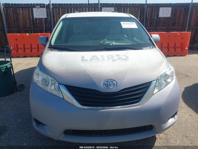 5TDJK3DC1ES084290 Toyota Sienna Le 7 Passenger