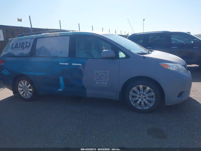 5TDJK3DC1ES084290 Toyota Sienna Le 7 Passenger