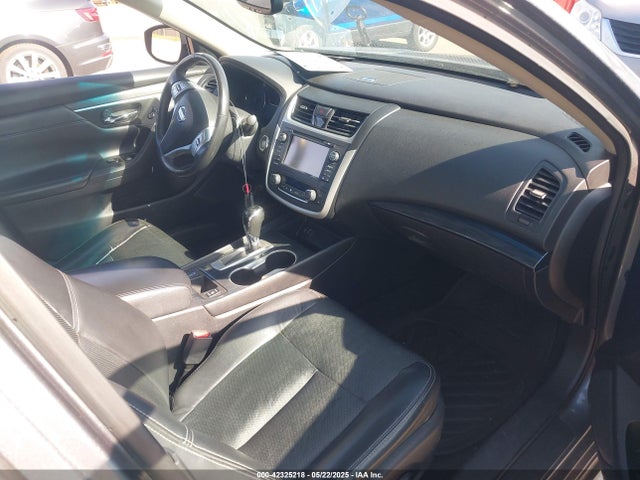 1N4AL3AP9GC286437 Nissan 2016