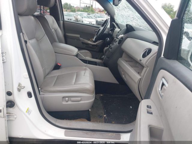 5FNYF4H95EB010298 Honda Pilot Touring