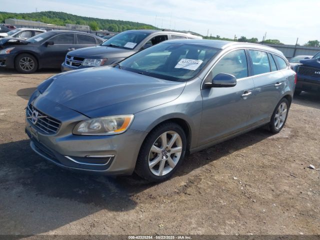 2017 VOLVO V60 YV140MEK1H1334461 Photo 1