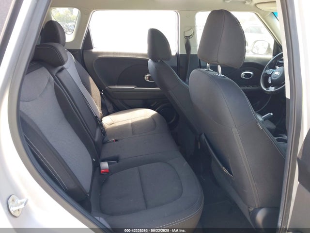 KIA SOUL + 2018 KNDJP3A50J7626135 Image 8