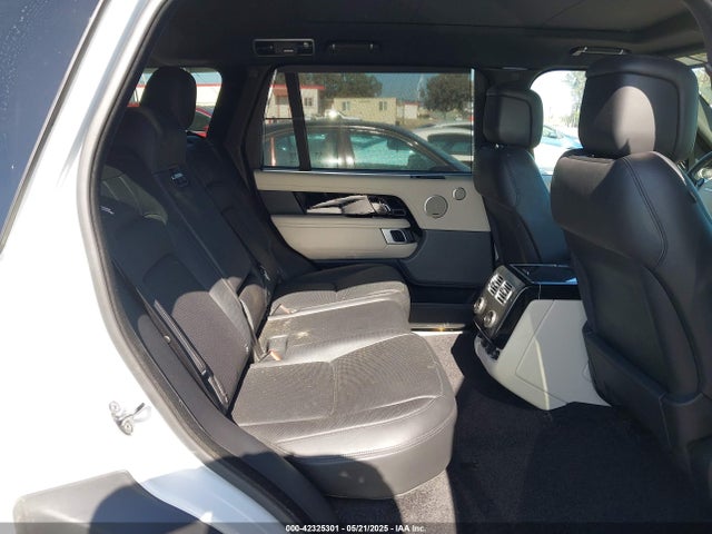 Land Rover aj133 s/c 2021 SALGS5SE7MA431958 Image 8