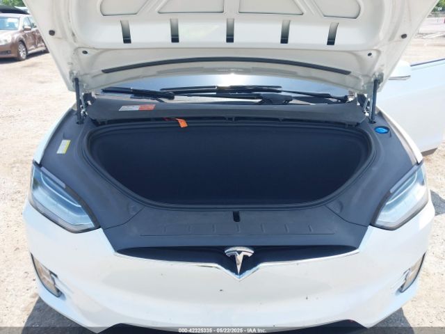 5YJXCBE25GF029372 Tesla Model X 60d/70d/75d/90d/p100d