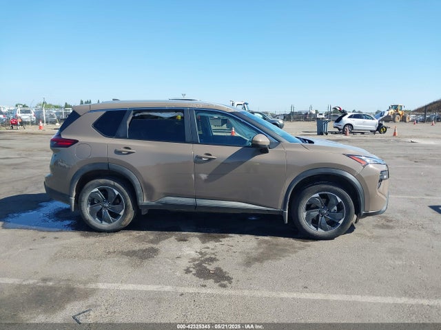 Nissan 2024 2024 JN8BT3BB2RW431924 Image 13