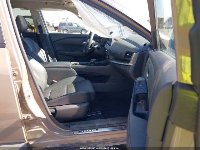 2024 NISSAN ROGUE JN8BT3BB2RW431924 Photo 4