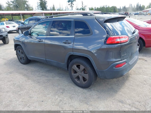 1C4PJMCB9GW293047 Jeep Cherokee 75th Anniversary