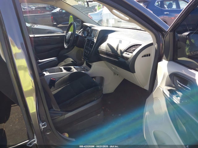 2C4RDGCG1GR242129 Dodge Grand Caravan Sxt