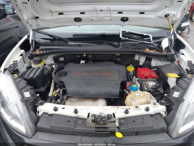 2019 RAM PROMASTER CITY ZFBHRFAB7K6L94837 Photo 9