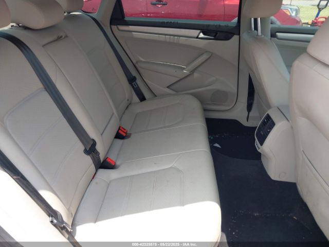 2022 VOLKSWAGEN PASSAT 1VWSA7A3XNC002431 Photo 7