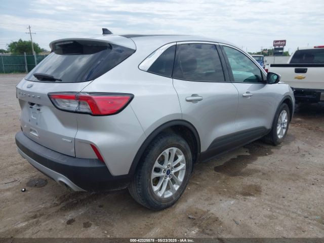 2020 FORD ESCAPE 1FMCU0G66LUA79744 Photo 3
