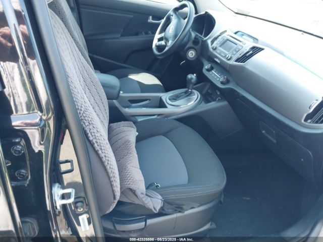 KNDPB3AC0E7582117 KIA Sportage Lx