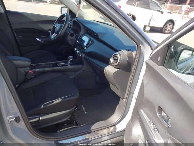 Nissan 2023 2023 3N1CP5CV1PL570568 Image 5