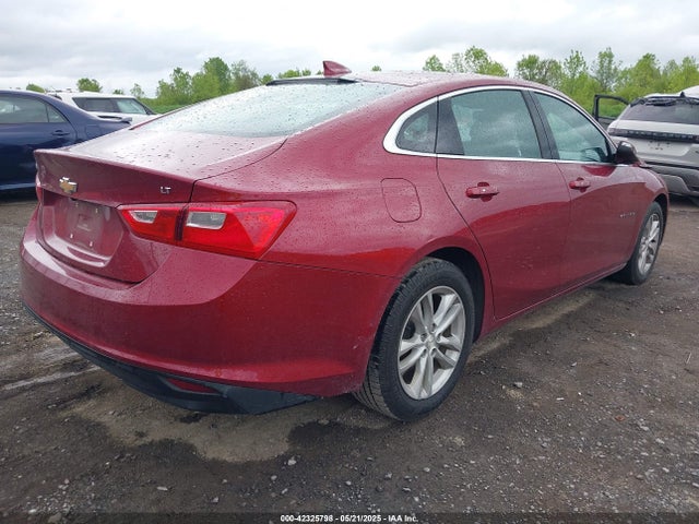 1G1ZD5STXJF113722 Chevrolet MALIBU LT