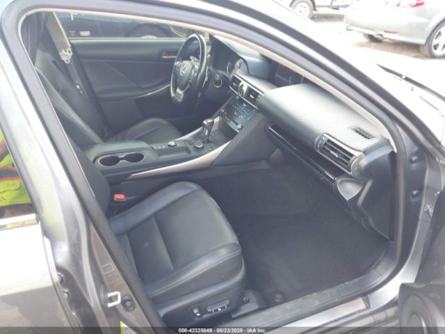 2017 LEXUS IS 300 JTHCM1D20H5022385 Photo 4