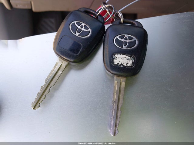 4T1BF1FK6HU795867 Toyota CAMRY LE
