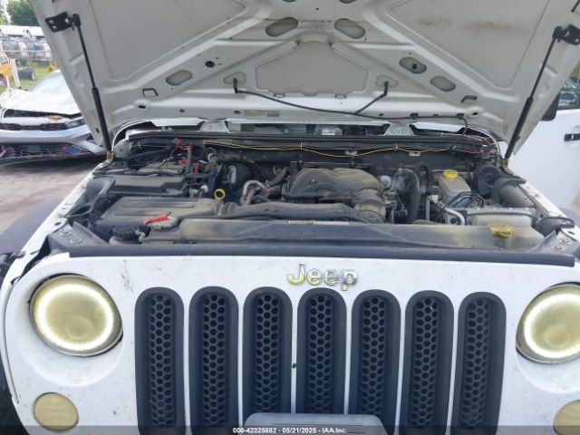 2014 JEEP WRANGLER UNLIMITED 1C4BJWDG1EL214307 Photo 9