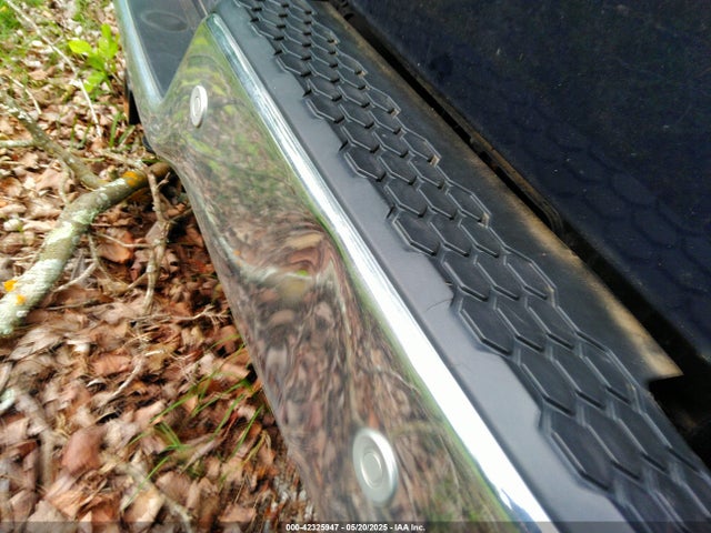 1C6RR7GG2JS311743 RAM 1500 Big Horn  4x4 6'4 Box