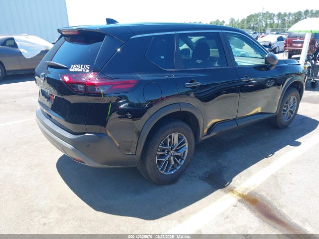5N1BT3AA5PC889178 Nissan Rogue S Fwd