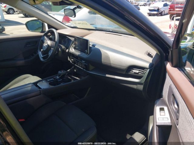 5N1BT3AA5PC889178 Nissan Rogue S Fwd