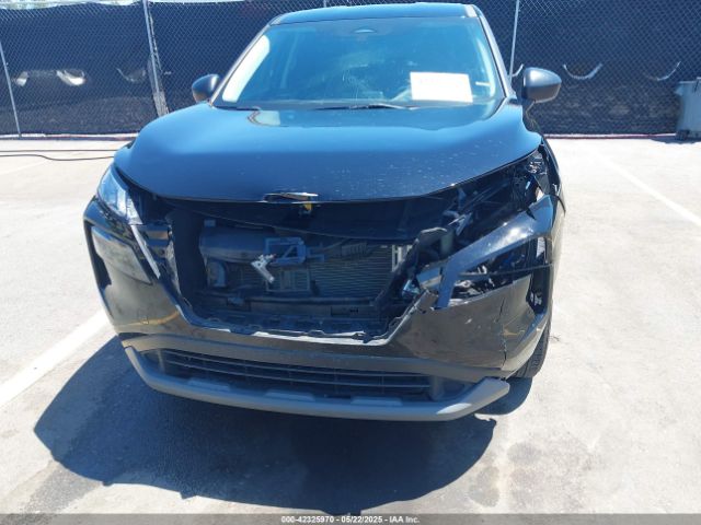 5N1BT3AA5PC889178 Nissan Rogue S Fwd