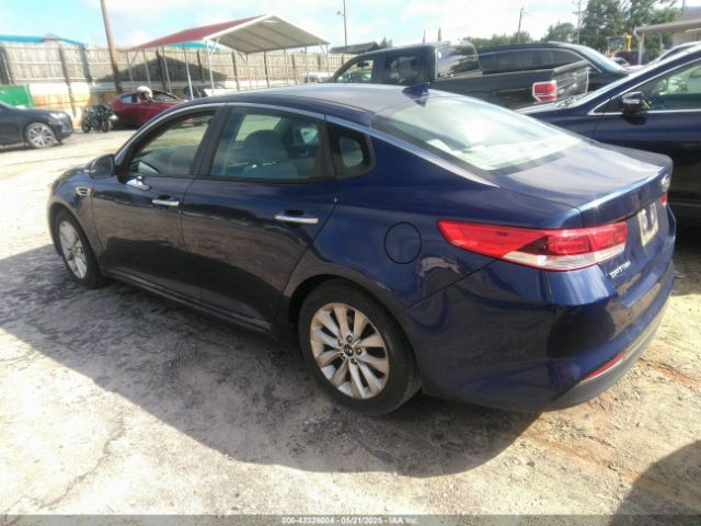 5XXGT4L30GG006585 KIA Optima Lx