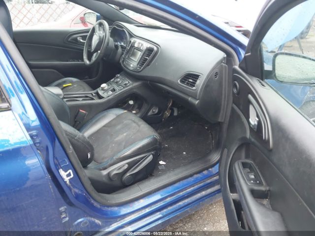 2016 CHRYSLER 200 1C3CCCBB7GN173357 Photo 4