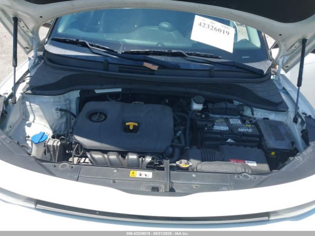 KNDJ23AU6M7146076 KIA SOUL LX