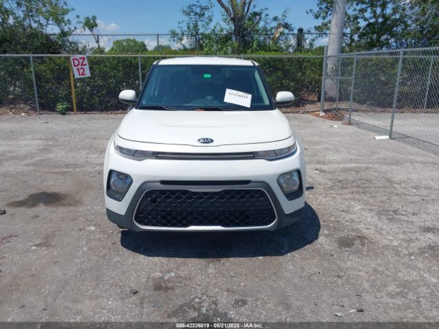 KNDJ23AU6M7146076 KIA SOUL LX