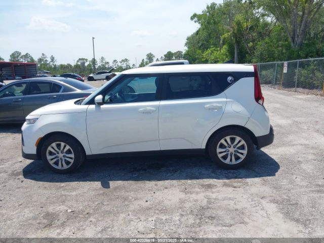 KNDJ23AU6M7146076 KIA SOUL LX
