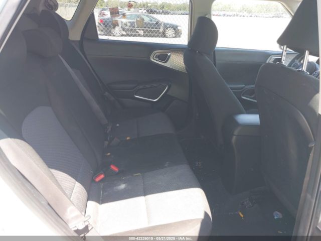 KNDJ23AU6M7146076 KIA SOUL LX