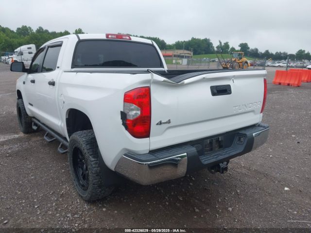 5TFDW5F17FX432694 Toyota Tundra Sr5 5.7l V8