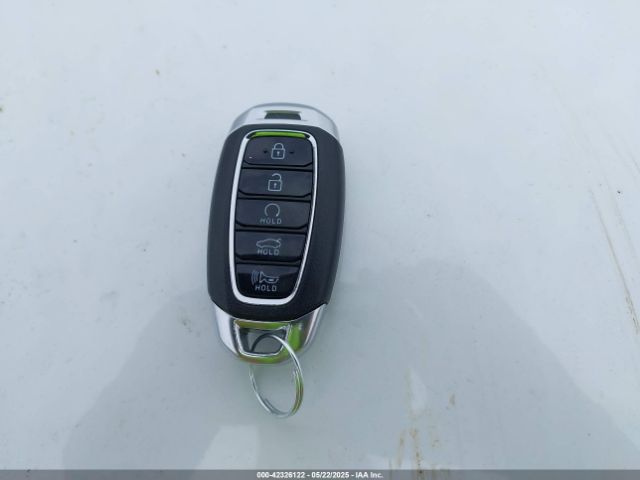 KMHLN4AJ7NU030654 Hyundai Elantra Hybrid Limited