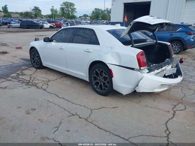 Chrysler 2018 2018 2C3CCAGG8JH117890 Image 3