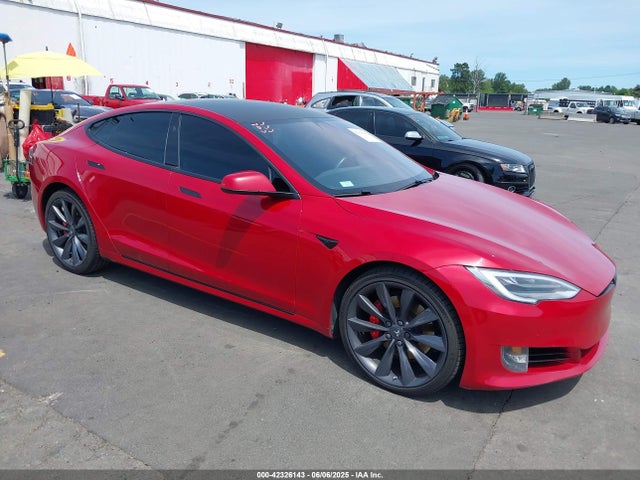 Tesla MODEL S 2016 5YJSA1E45GF177548 main image