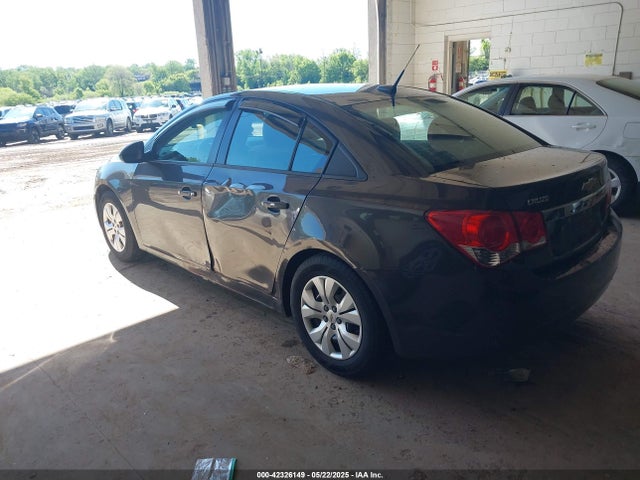 1G1PA5SH2E7346991 Chevrolet Cruze Ls Auto