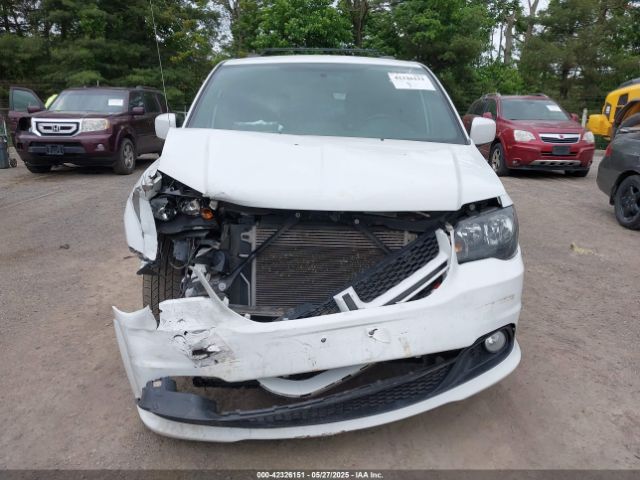 2C4RDGEG9GR318466 Dodge Grand Caravan R/t