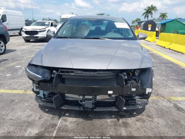 KMHLS4DG3SU924736 Hyundai Elantra Sel Convenience