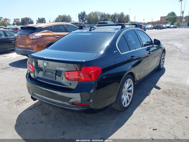 BMW 330e Iperformance 2017 WBA8E1C34HA029214 Image 4