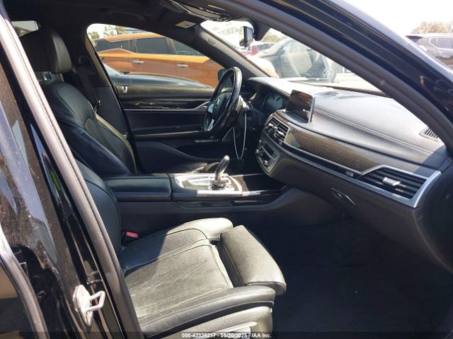 WBA7F0C54HGM21126 BMW 750i