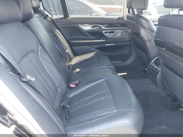 WBA7F0C54HGM21126 BMW 750i