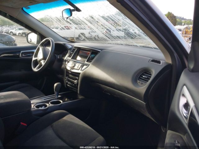 5N1AR2MN6EC638430 Nissan Pathfinder S