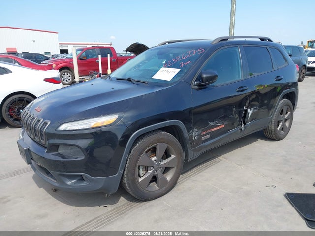 1C4PJLCB8GW283975 Jeep 2016