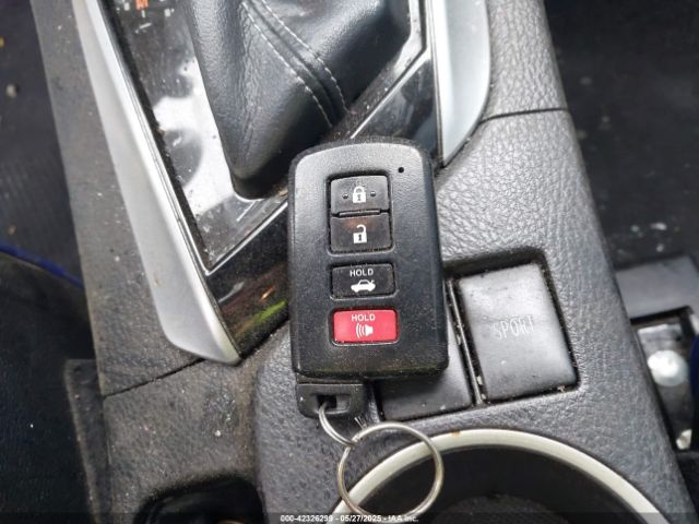 2017 TOYOTA COROLLA 5YFBURHE4HP694260 Photo 10