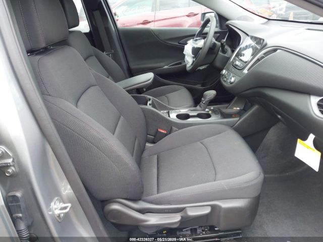1G1ZB5ST5SF101890 Chevrolet Malibu Fwd Ls