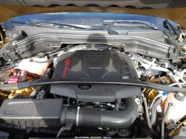 2022 ALFA ROMEO STELVIO ZASPAKBNXN7D26328 Photo 9