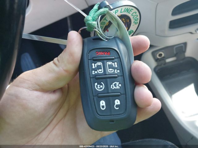 2019 CHRYSLER PACIFICA 2C4RC1BGXKR680562 Photo 10