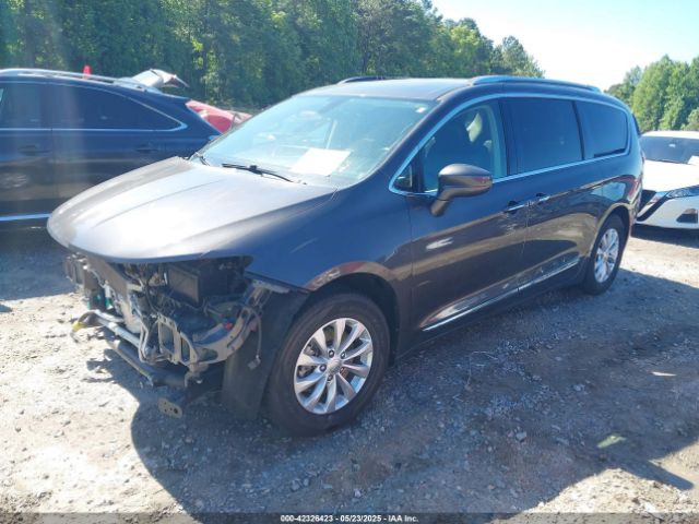 2019 CHRYSLER PACIFICA 2C4RC1BGXKR680562 Photo 1